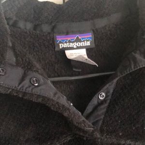 Patagonia pullover size S Black! Like new!